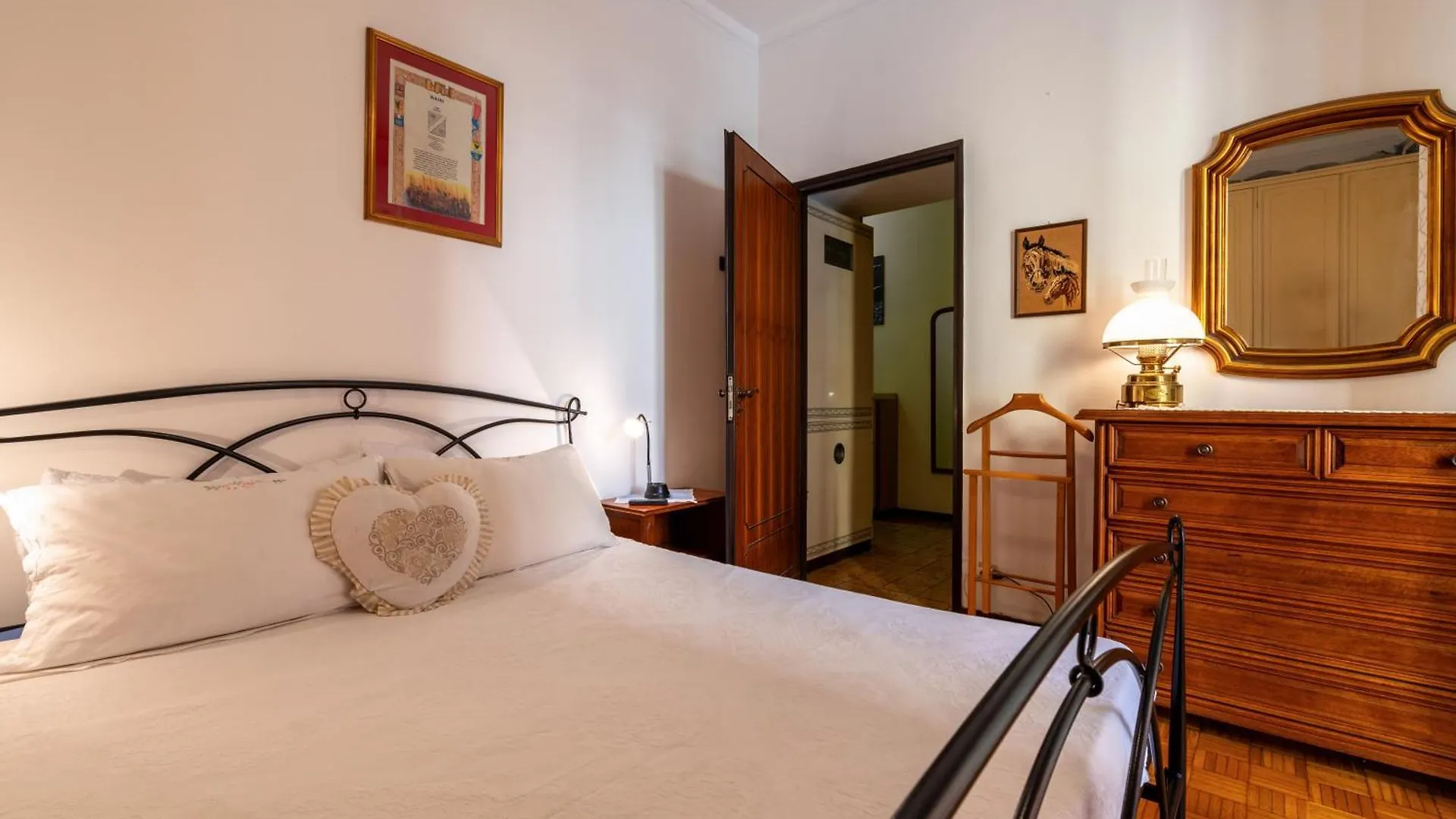 Maison D' Ofelia Chiavari