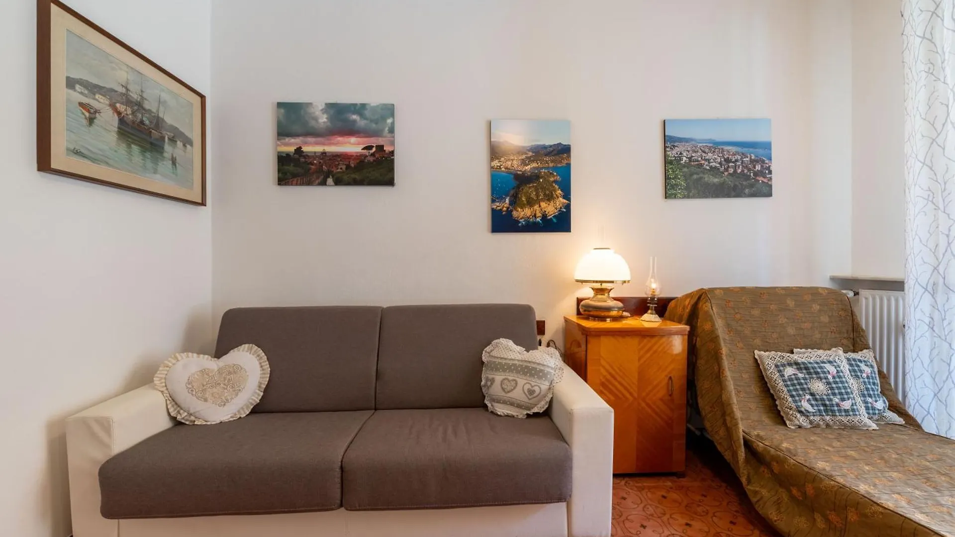 Maison D' Ofelia Chiavari Apartment